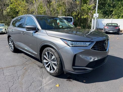 Used 2026 Acura MDX w/ Technology Package AWD/4WD image 4