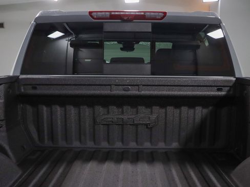 Used 2024 GMC Sierra 1500 AT4 w/ Technology Package AWD/4WD image 34
