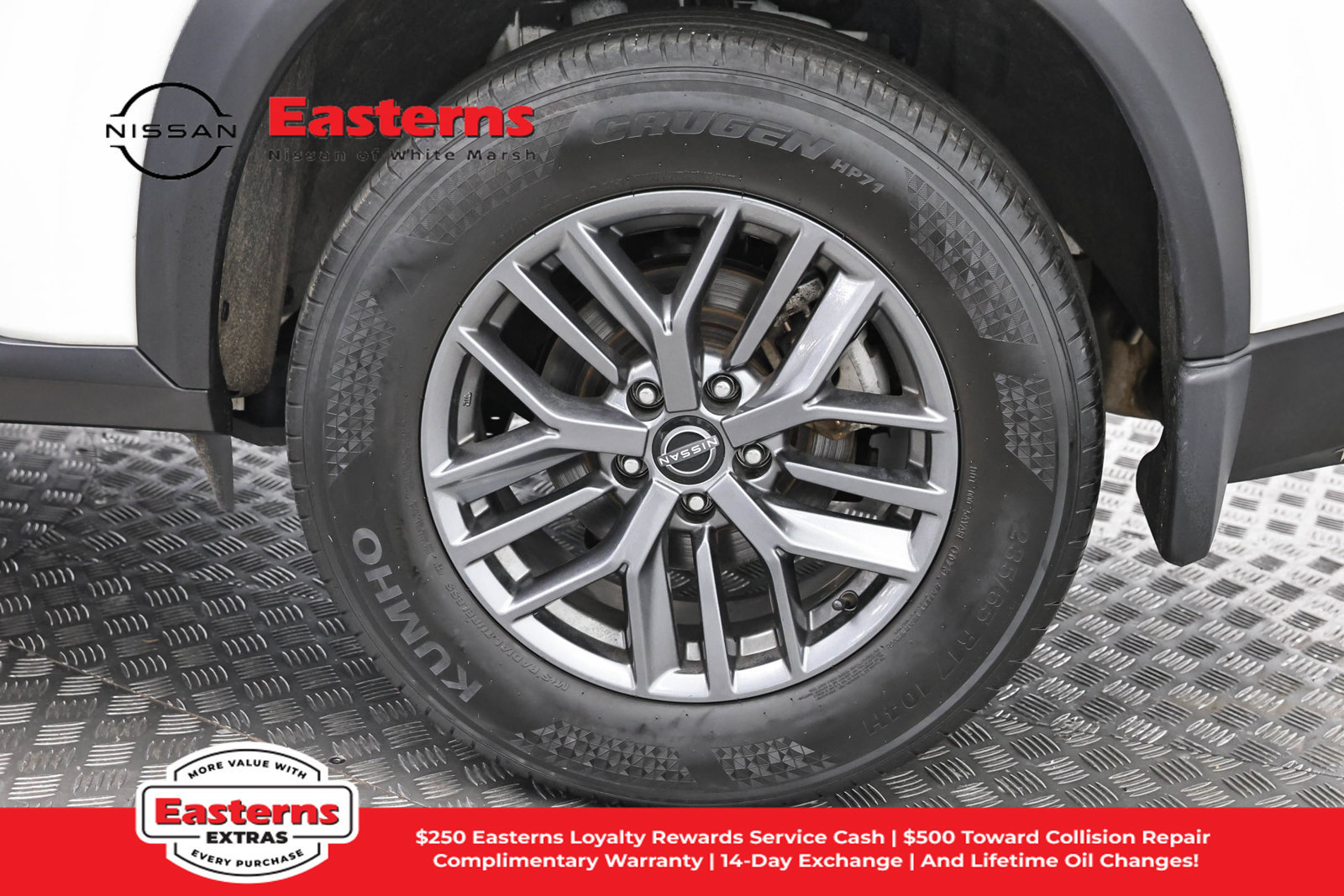 Used 2023 Nissan Rogue S AWD/4WD image 33