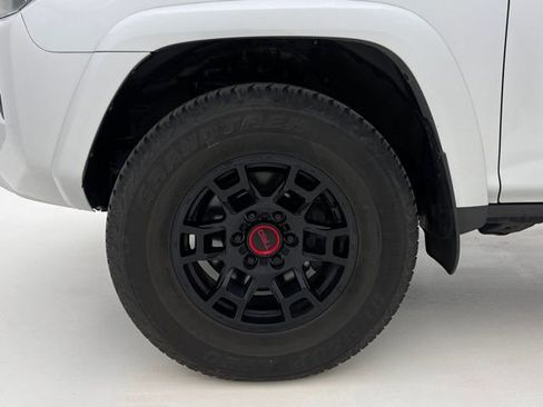 Used 2022 Toyota 4Runner SR5 Premium w/ TRD Black Wheel Package (TMS) AWD/4WD image 29