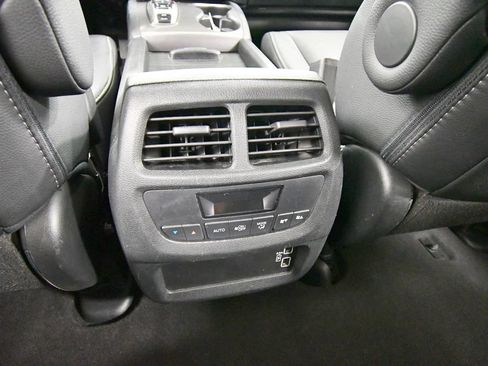 Used 2021 Honda Pilot EX-L image 16