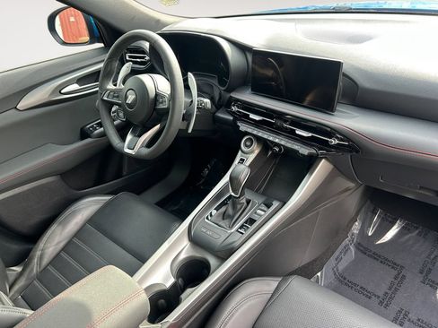 Used 2024 Dodge Hornet R/T Plus AWD/4WD image 27