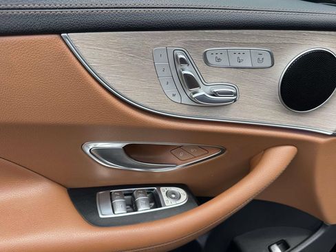 Used 2018 Mercedes-Benz E 400 Coupe image 19