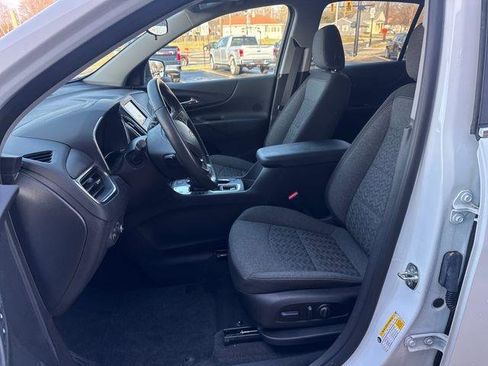 Certified 2024 Chevrolet Equinox LT w/ LPO, Floor Liner Package image 11