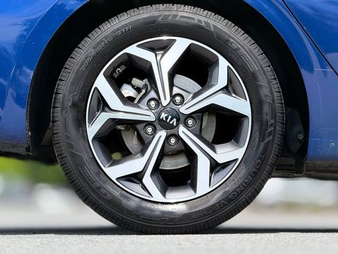 Used 2019 Kia Forte LXS FWD image 20