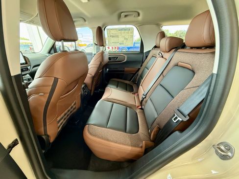 New 2025 Ford Bronco Sport Outer Banks w/ Outer Banks Tech Package+ image 31