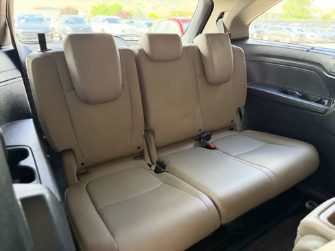 Used 2024 Honda Odyssey Touring image 18