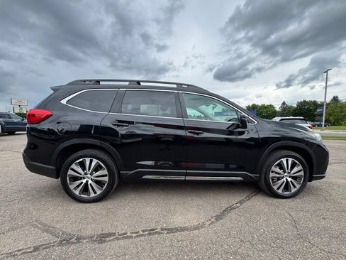 Used 2022 Subaru Ascent Limited AWD/4WD image 8