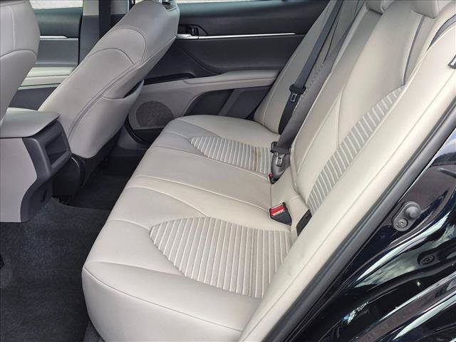 Used 2023 Toyota Camry SE FWD image 17
