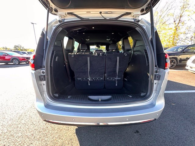 Used 2026 Chrysler Pacifica Select FWD image 14
