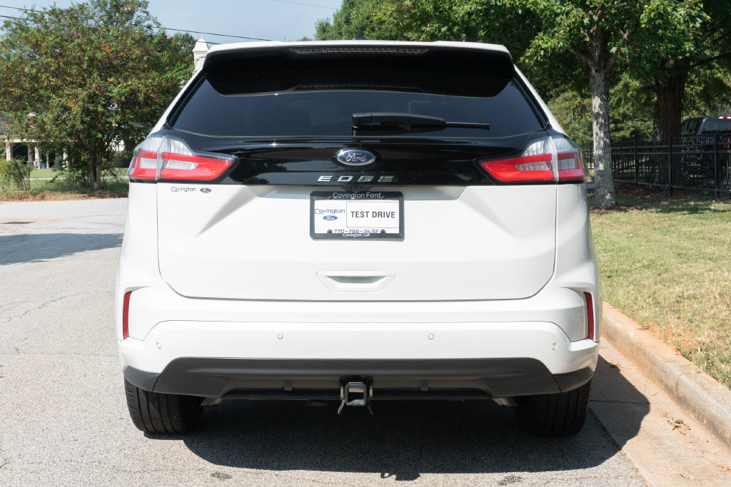 Used 2024 Ford Edge ST-Line w/ Class II Trailer Tow Package AWD/4WD image 7