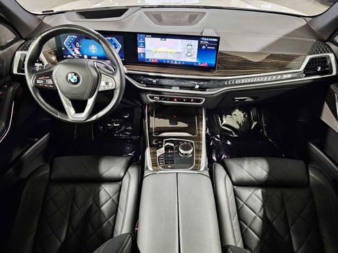 Used 2024 BMW X5 xDrive40i image 10
