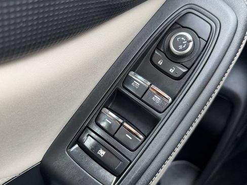 Used 2023 Subaru Forester Limited AWD/4WD image 27