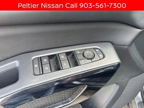 Certified 2025 Nissan Pathfinder SV w/ Cargo Package AWD/4WD image 11