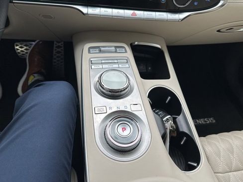 Used 2023 Genesis GV70 3.5T Sport w/ Sport Prestige Package image 8