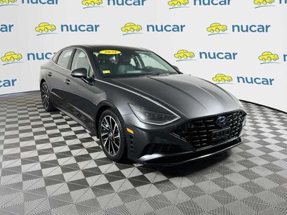Certified 2021 Hyundai Sonata Limited w/ Preferred Accessory Package