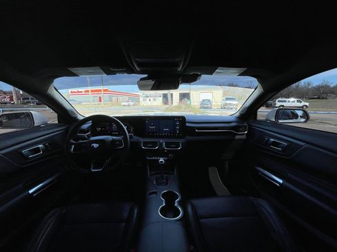 Used 2024 Ford Mustang GT Premium image 30