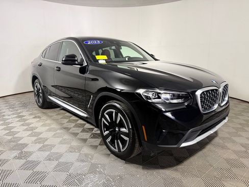 Used 2023 BMW X4 xDrive30i AWD/4WD image 10