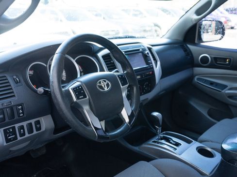 Used 2012 Toyota Tacoma 4x4 Double Cab w/ TRD Sport Upgrade Pkg image 14