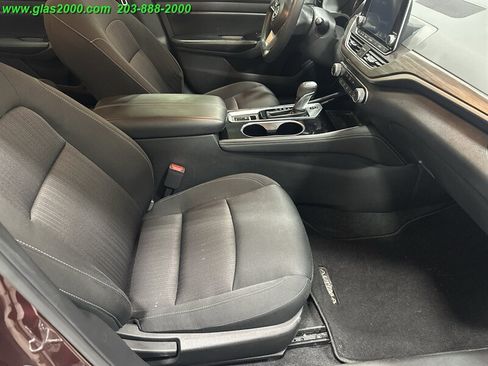 Used 2023 Nissan Altima 2.5 SV AWD/4WD image 21