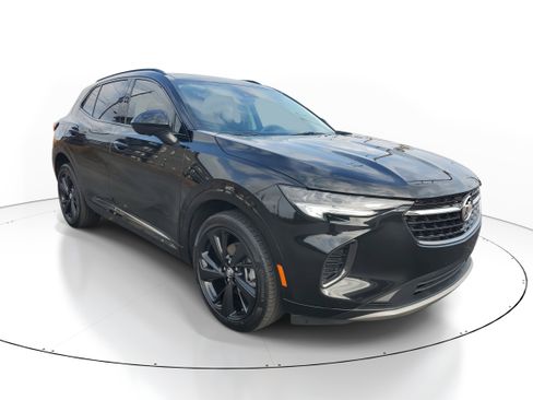 Used 2023 Buick Envision Essence w/ Technology Package I image 2