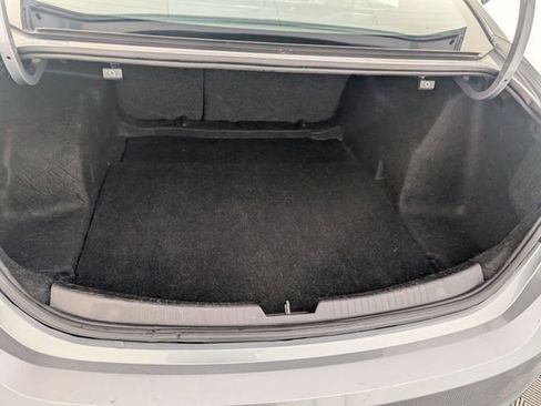 Used 2023 Chevrolet Malibu LT image 28