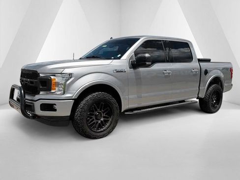 Used 2020 Ford F150 XLT w/ Equipment Group 302A Luxury AWD/4WD image 3