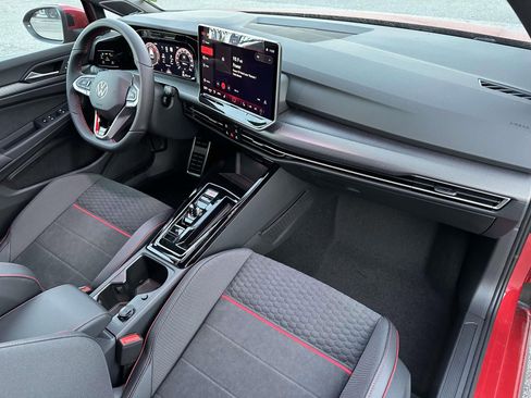 New 2026 Volkswagen GTI SE image 12