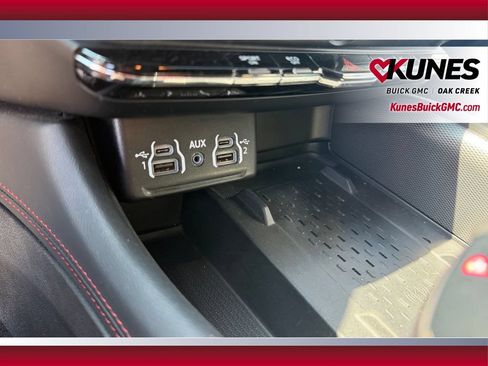 Used 2025 Dodge Durango R/T AWD/4WD image 32