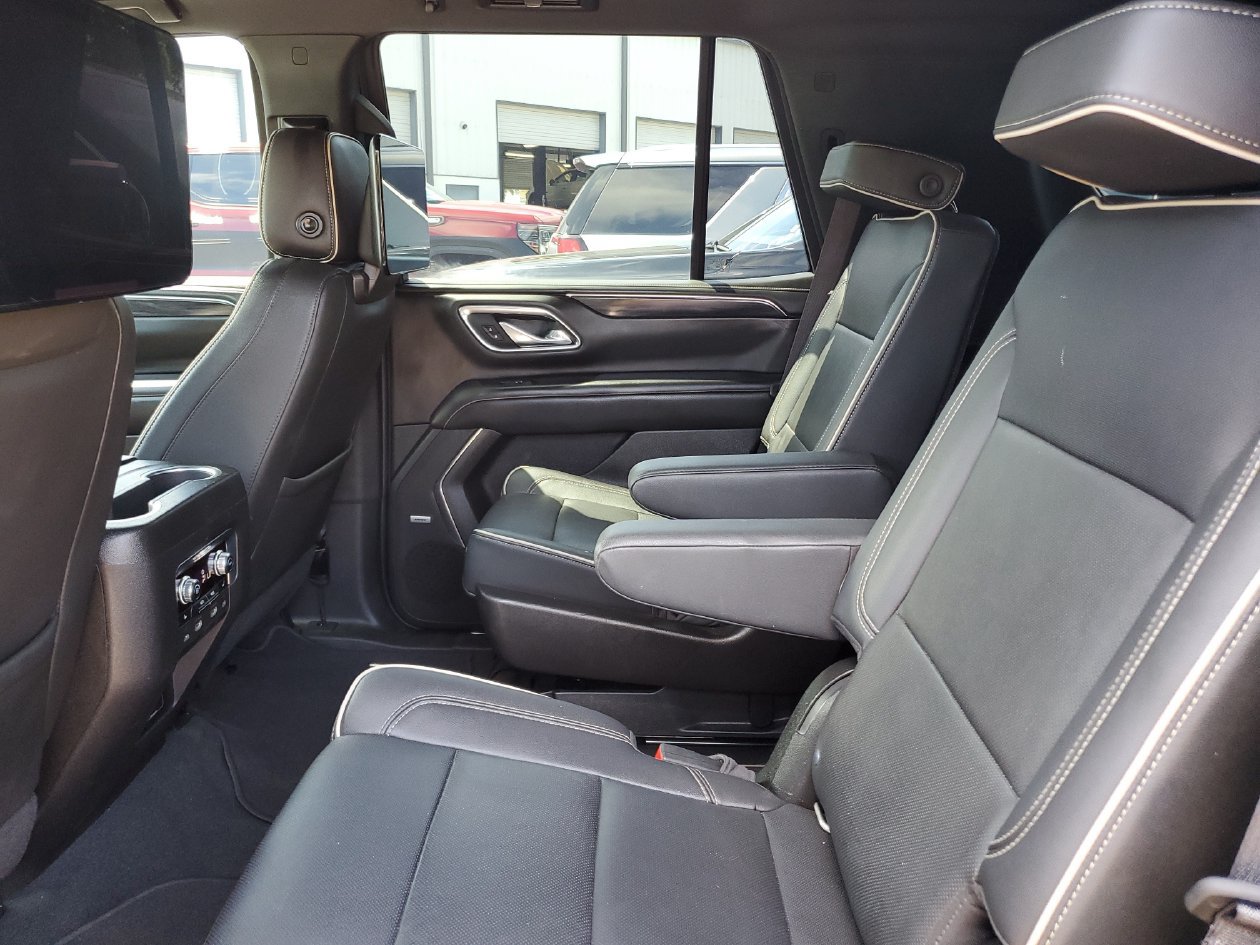 Used 2021 GMC Yukon SLT w/ SLT Luxury Plus Package RWD image 10
