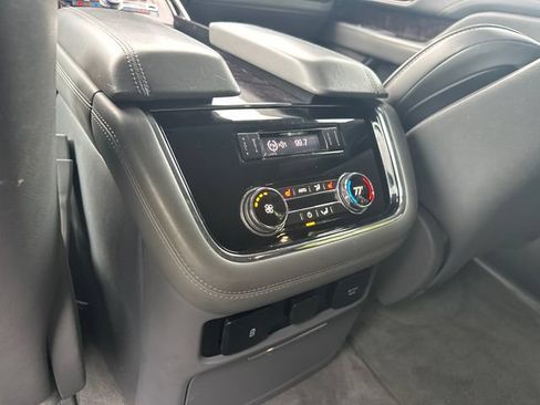 Used 2019 Lincoln Navigator Reserve AWD/4WD image 23