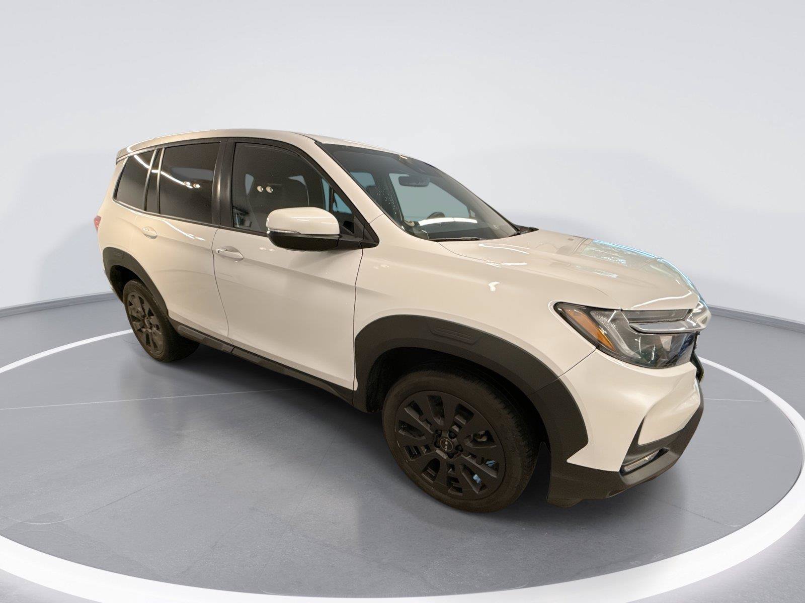 Used 2023 Honda Passport EX-L image 1