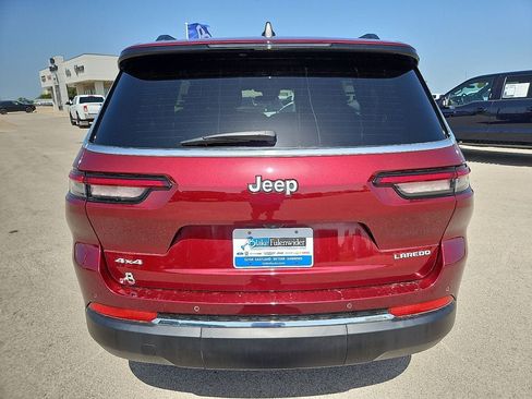 Used 2025 Jeep Grand Cherokee L Laredo AWD/4WD image 6
