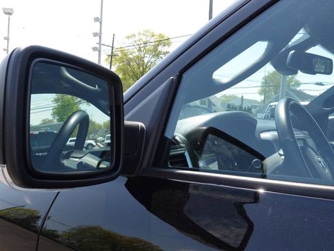 Used 2023 RAM 1500 Classic Warlock AWD/4WD image 16