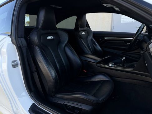 Used 2018 BMW M4 Coupe image 32