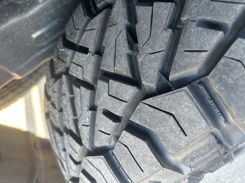 Used 2025 Toyota Land Cruiser image 10