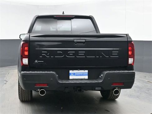 New 2026 Honda Ridgeline Black Edition image 9