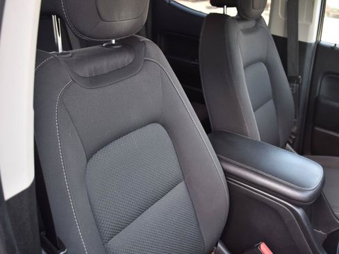 Used 2019 Chevrolet Colorado LT RWD image 56