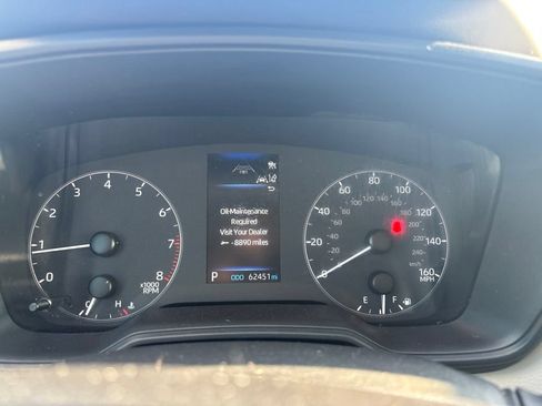 Used 2024 Toyota Corolla LE FWD image 13