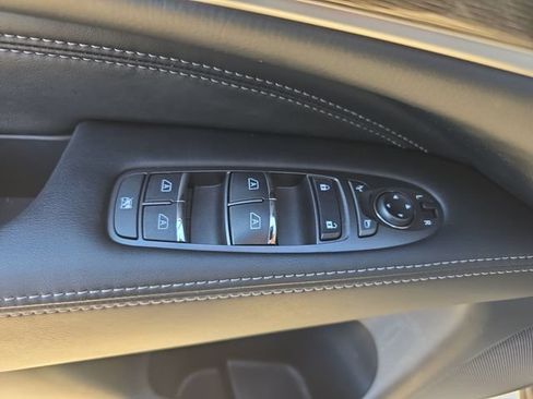 Used 2019 INFINITI QX60 Luxe w/ Essential Package AWD/4WD image 32