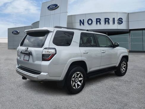 Used 2024 Toyota 4Runner TRD Off-Road AWD/4WD image 4