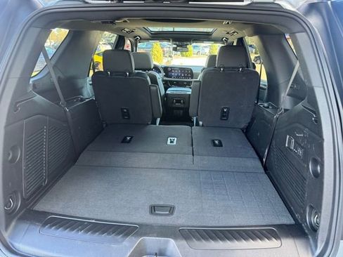 Used 2025 Chevrolet Tahoe LT w/ Comfort Package image 36