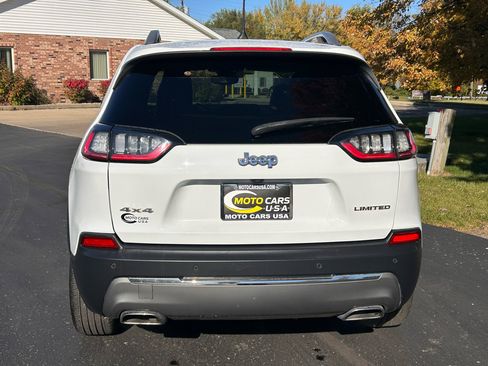 Used 2021 Jeep Cherokee Limited image 4