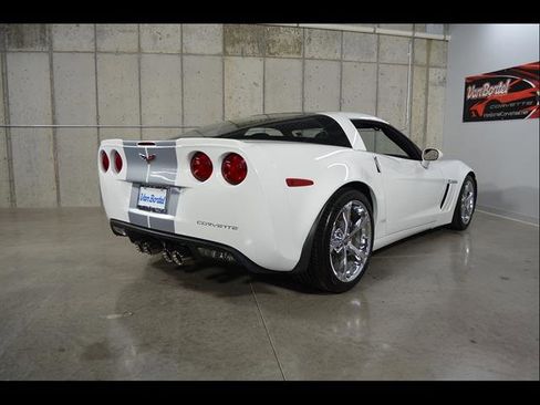 Used 2013 Chevrolet Corvette Grand Sport w/ 4LT Preferred Equipment Group RWD image 9