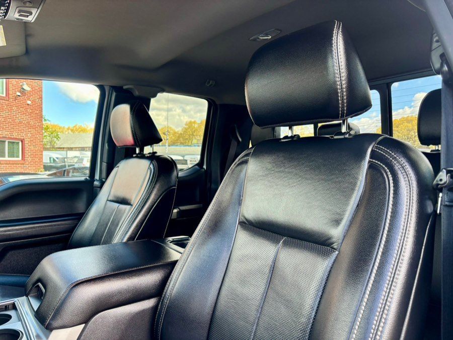 Used 2021 Ford F350 Lariat w/ Lariat Value Package AWD/4WD image 12