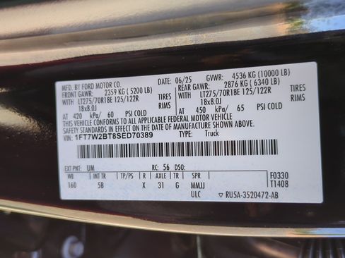 Used 2025 Ford F250 Lariat AWD/4WD image 36