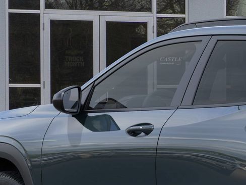 New 2026 Chevrolet Trax LT w/ Driver Confidence Package FWD image 19