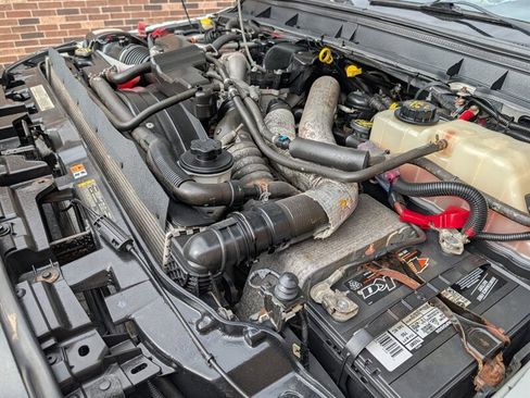 Used 2014 Ford F250 XL w/ Power Equipment Group AWD/4WD image 30