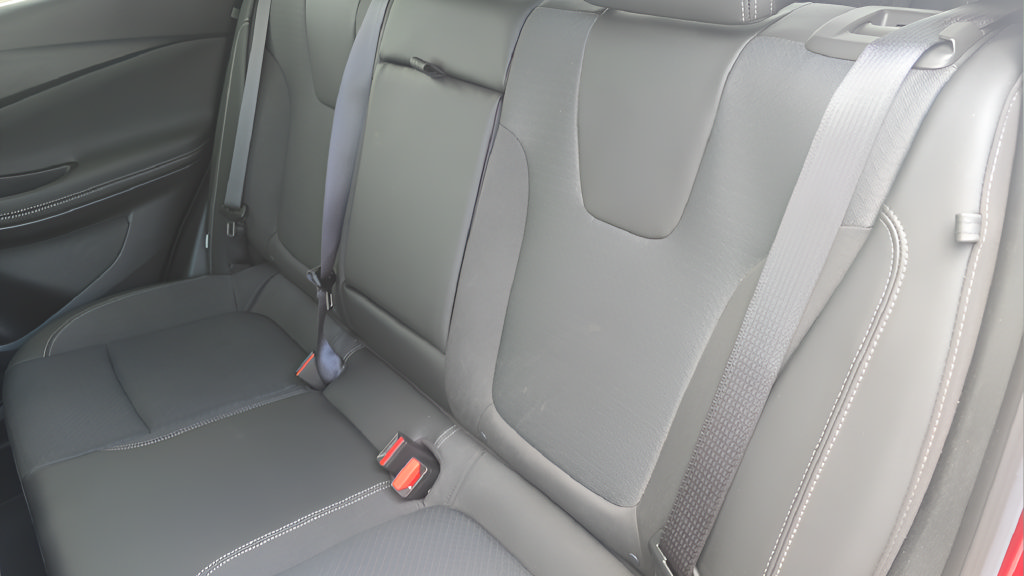 Used 2023 Buick Encore GX Select w/ Safety Package II FWD image 28