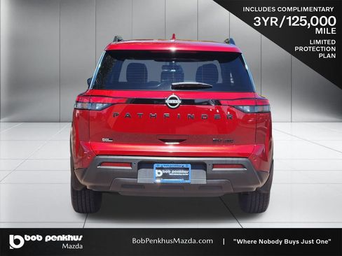 Used 2024 Nissan Pathfinder SV w/ Black Appearance Package AWD/4WD image 26